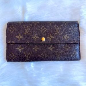 SOLD Authentic Louis Vuitton Sarah Long Wallet Monogram Canvas Vintage